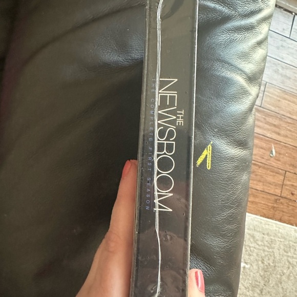 UNOPENED The Newsroom: The Complete First Season DVD - Picture 3 of 3